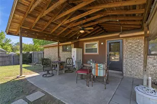 900 Meadowlark Dr, Mansfield, TX 76063 - Photo 18