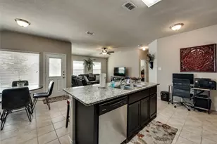 649 Clearbrook St, Azle, TX 76020 - Photo 8