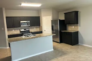 649 Clearbrook St, Azle, TX 76020 - Photo 8