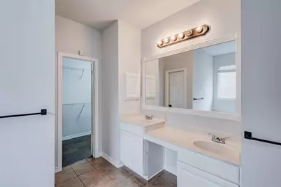 2728 Cameron Bay Drive, Lewisville, TX 75056 - Photo 12