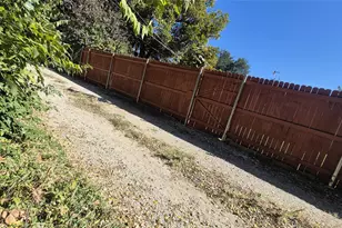 2838 Cherrywood Ave, Dallas, TX 75235 - Photo 12