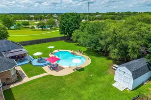 1200 Blackberry Ct, Crowley, TX 76036 - Photo 38