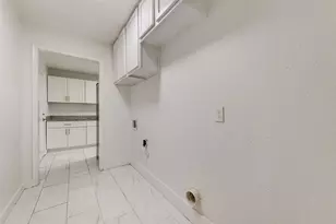 5710 Meadowick Ln, Dallas, TX 75227 - Photo 24