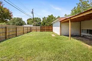 5710 Meadowick Ln, Dallas, TX 75227 - Photo 38