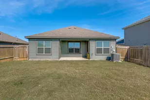13611 Logan Pass Dr, Ponder, TX 76259 - Photo 24