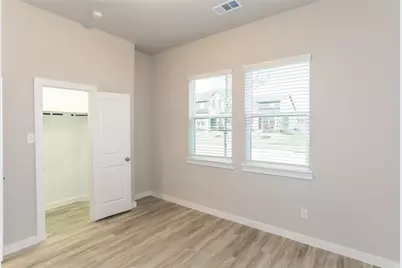 1336 Creekbank Drive, McKinney, TX 75071 - Photo 10