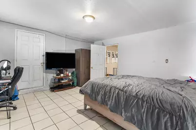 109 N Kouns Street, Cleburne, TX 76031 - Photo 10