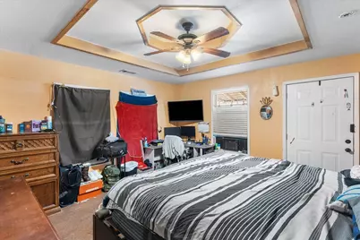 109 N Kouns Street, Cleburne, TX 76031 - Photo 8