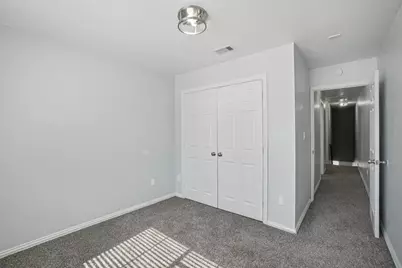 4021 Preferred Place, Dallas, TX 75237 - Photo 16