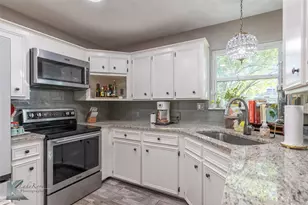 1533 Sir Thopas Ct, Abilene, TX 79602 - Photo 10