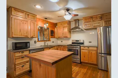 438 South Street, Krum, TX 76249 - Photo 6