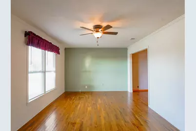 438 South Street, Krum, TX 76249 - Photo 8