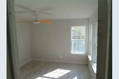 4821 Ollie Street, Fort Worth, TX 76119 - Photo 10