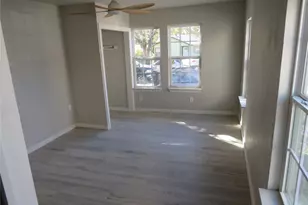 4821 Ollie St, Fort Worth, TX 76119 - Photo 8