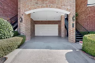 18343 Frankford Lakes Cir, Dallas, TX 75252 - Photo 4