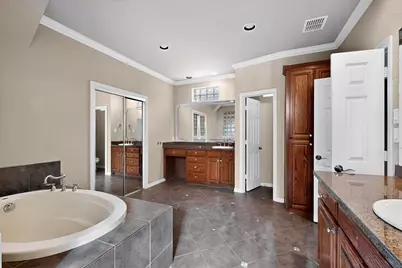 18343 Frankford Lakes Circle, Dallas, TX 75252 - Photo 24