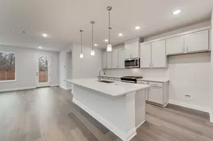 640 Marcus Ln, Crowley, TX 76036 - Photo 6