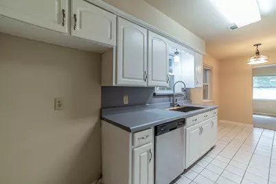 705 S 4th Street, Midlothian, TX 76065 - Photo 4