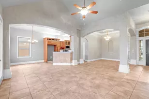 6910 Tradonna Ln, North Richland Hills, TX 76182 - Photo 14