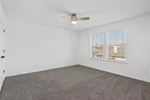 14849 Ledgeview Ct, Balch Springs, TX 75180 - Photo 30