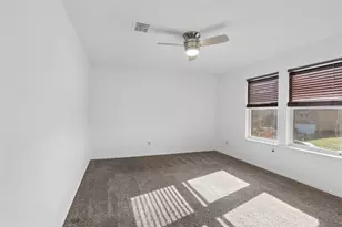 14849 Ledgeview Ct, Balch Springs, TX 75180 - Photo 26