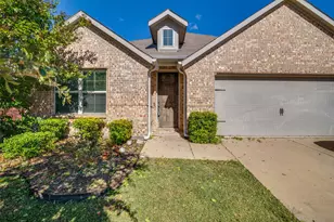 2136 Erika Ln, Forney, TX 75126 - Photo 2