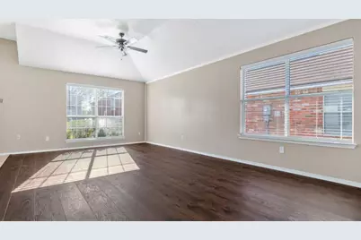 527 Alameda Avenue, Duncanville, TX 75137 - Photo 8