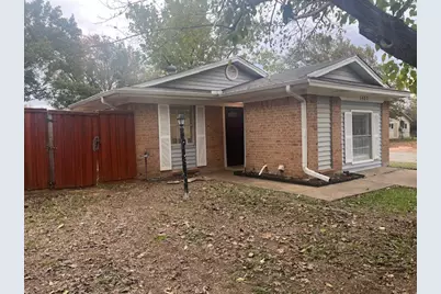 1427 Noble Street, Denton, TX 76209 - Photo 2