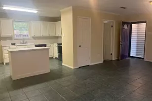 1427 Noble St, Denton, TX 76209 - Photo 10