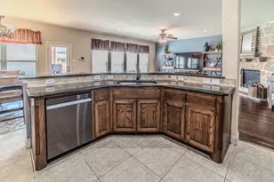 3039 Rosina, Grand Prairie, TX 75054 - Photo 8