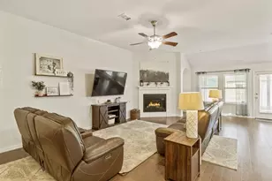 317 Timberline Dr, Midlothian, TX 76065 - Photo 6