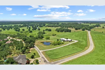 210 W Bluff Lane, Millsap, TX 76066 - Photo 4