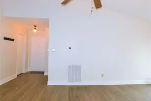 2716 Mistywood Ln, Denton, TX 76209 - Photo 10