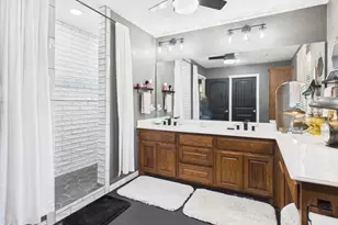 1675 Meadowview St, Athens, TX 75752 - Photo 18