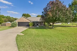 1675 Meadowview St, Athens, TX 75752 - Photo 40