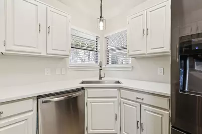 1213 Hillwood Way, Grapevine, TX 76051 - Photo 8