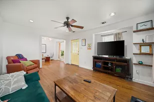 4029 Lovell Ave, Fort Worth, TX 76107 - Photo 6