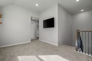 372 Somerville Dr, McKinney, TX 75071 - Photo 10