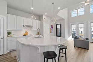 372 Somerville Dr, McKinney, TX 75071 - Photo 4