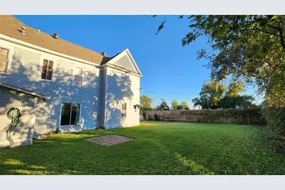 145 N Kealy Street #1, Lewisville, TX 75057 - Photo 26