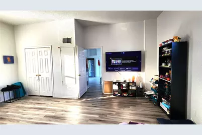 145 N Kealy Street #1, Lewisville, TX 75057 - Photo 18