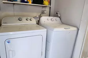 145 N Kealy St, Lewisville, TX 75057 - Photo 28