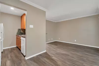 5727 Richmond Avenue #203, Dallas, TX 75206 - Photo 6