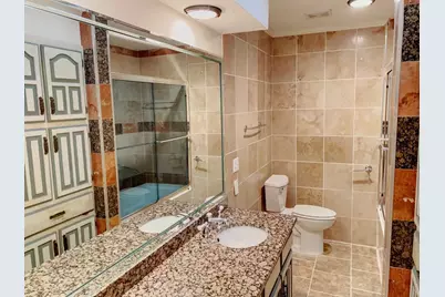 150 Macarthur Court, Irving, TX 75061 - Photo 10