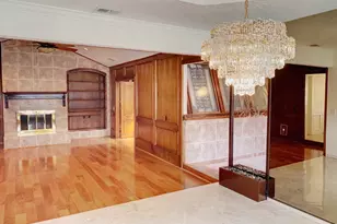 150 MacArthur Ct, Irving, TX 75061 - Photo 4