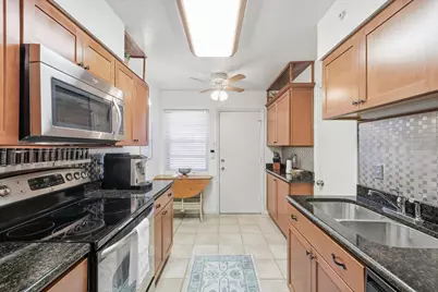 11344 Park Central Place #B, Dallas, TX 75230 - Photo 16