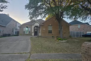 2809 Blue Heron Dr, Mesquite, TX 75181 - Photo 2