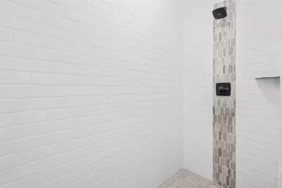 809 Truelove Street, Gainesville, TX 76240 - Photo 14