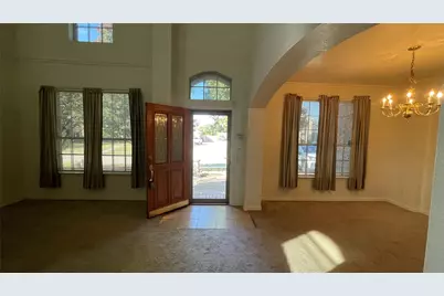 720 Candle Meadow Boulevard, DeSoto, TX 75115 - Photo 2