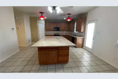 720 Candle Meadow Boulevard, DeSoto, TX 75115 - Photo 10